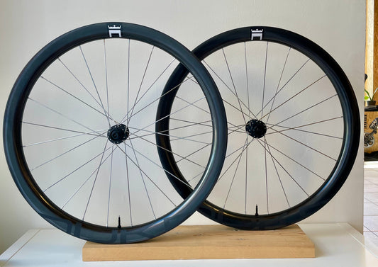 Duke Baccara WRX Aero Gravel DT350 Silver spokes